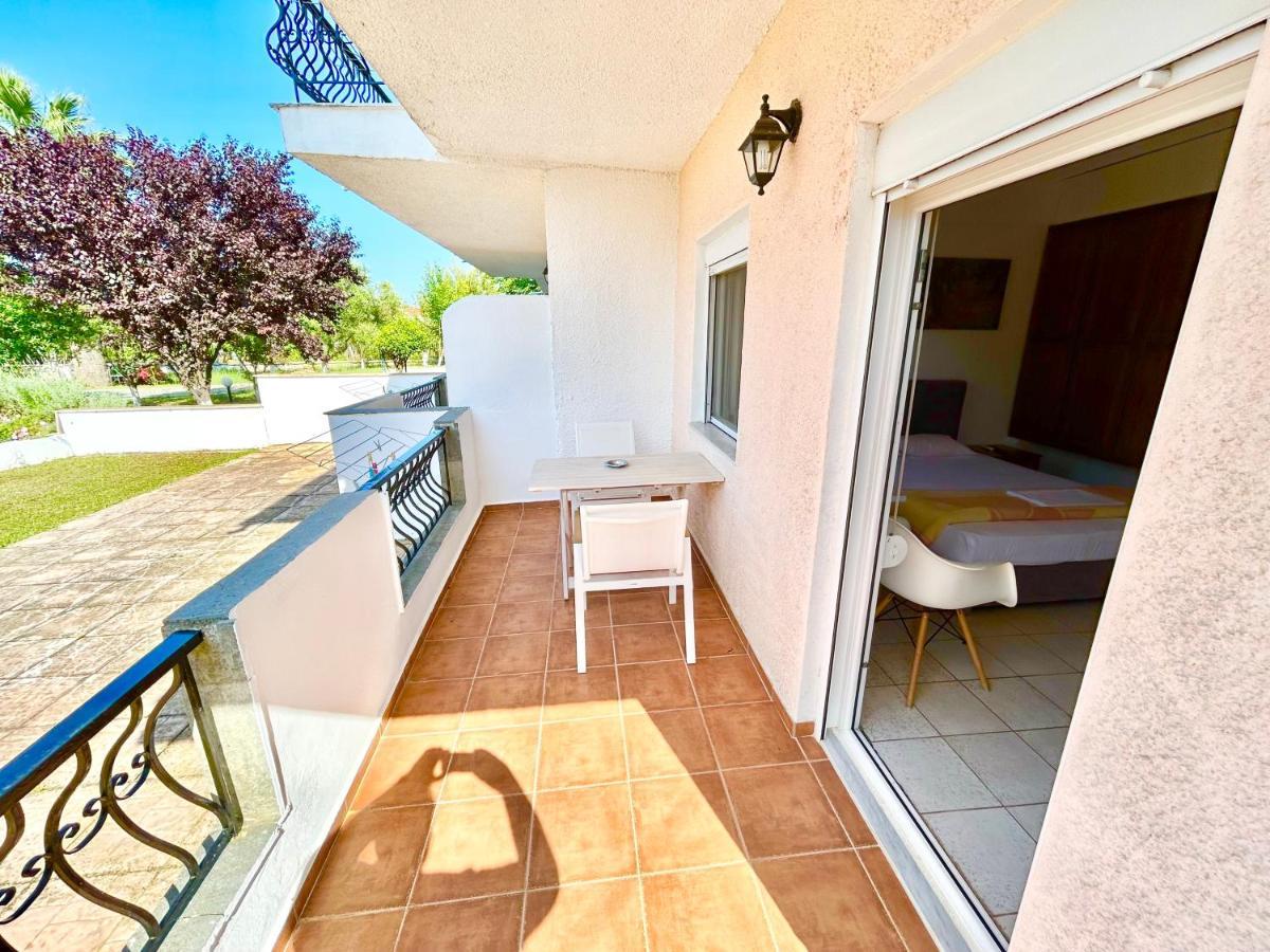 Afitos Villa Kristy Exterior foto